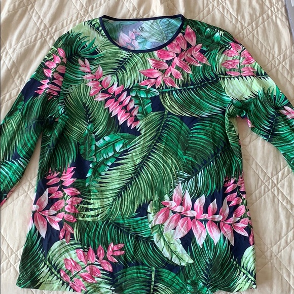 Lands' End Other - Topical Lands End Sun shirt